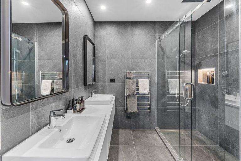 Photo of property in 89a Bleakhouse Road, Howick, Auckland, 2014