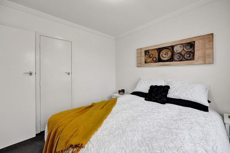 Photo of property in 70 Pendarves Street, New Plymouth, 4310