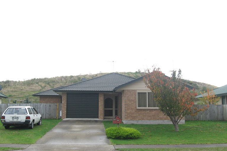 Photo of property in 31 Spackman Crescent, Paraparaumu, 5032