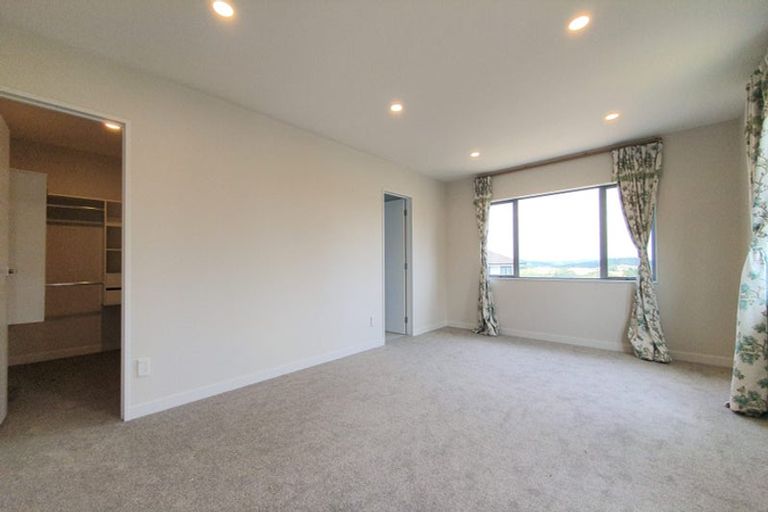 Photo of property in 3 Tautoru Avenue, Orewa, 0931