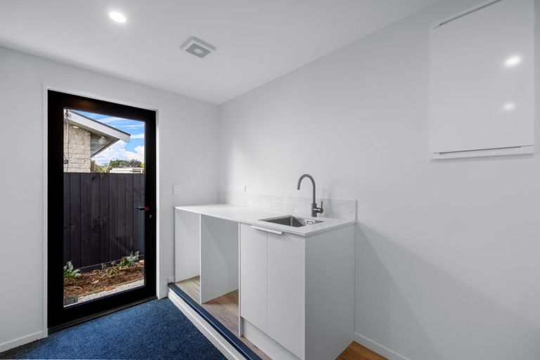 Photo of property in 2/48 Winton Street, Saint Albans, Christchurch, 8014