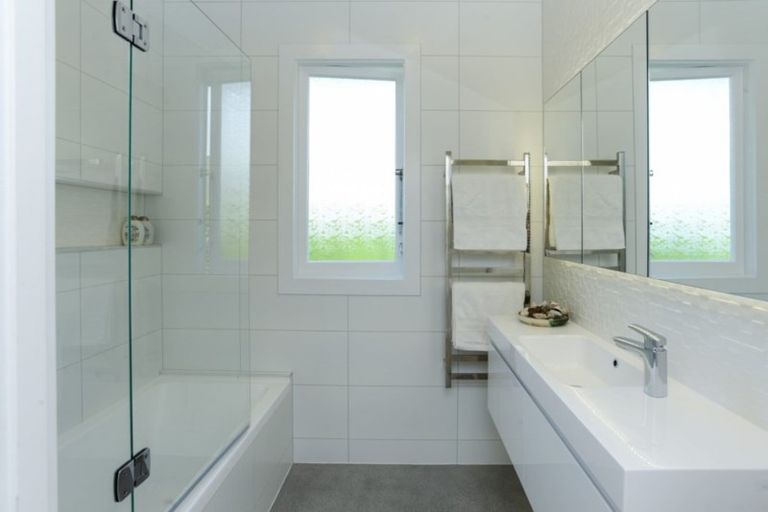 Photo of property in 202 Park Road North, Parkvale, Hastings, 4122