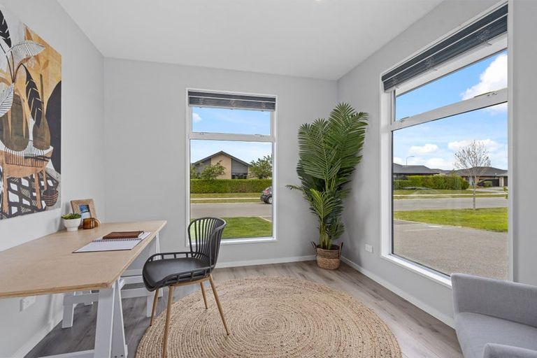 Photo of property in 35 Lemonwood Drive, Rolleston, 7615