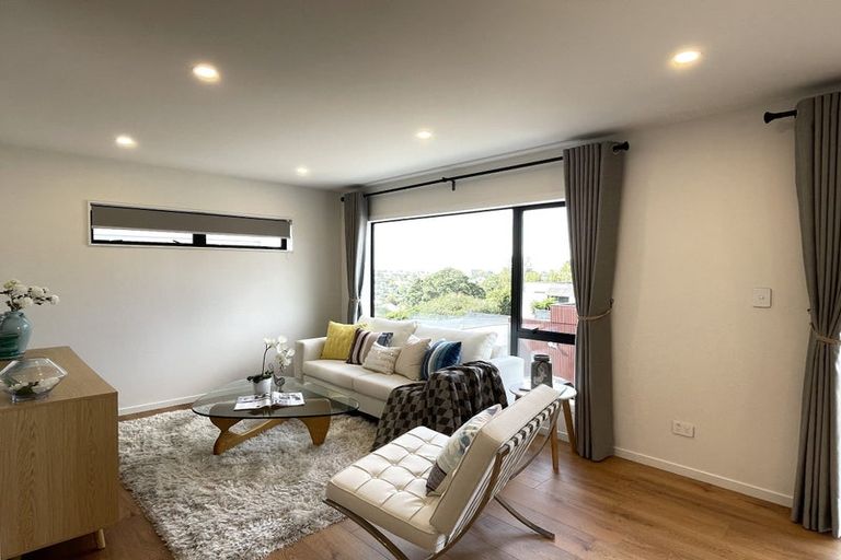 Photo of property in 65a Sunrise Avenue, Murrays Bay, Auckland, 0630