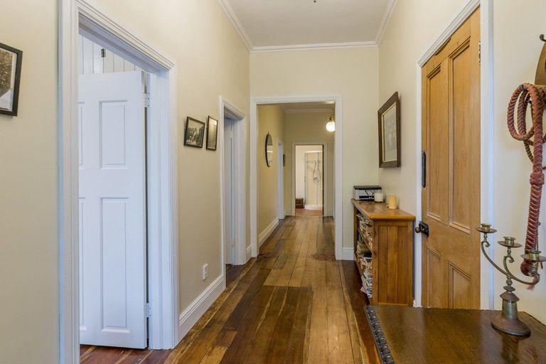 Photo of property in 37 Kiharoa Street, Otaki Beach, Otaki, 5512