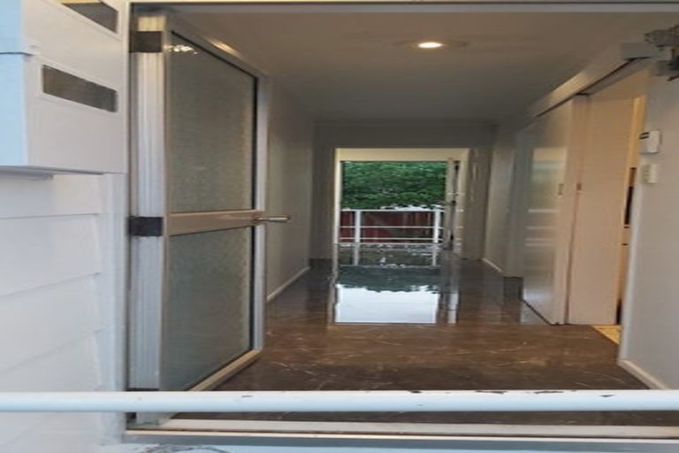 Photo of property in 2/147 Gills Road, Half Moon Bay, Auckland, 2014