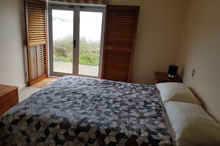 Photo of property in Marrakech Cafe, 24/305 Evans Bay Parade, Hataitai, Wellington, 6021