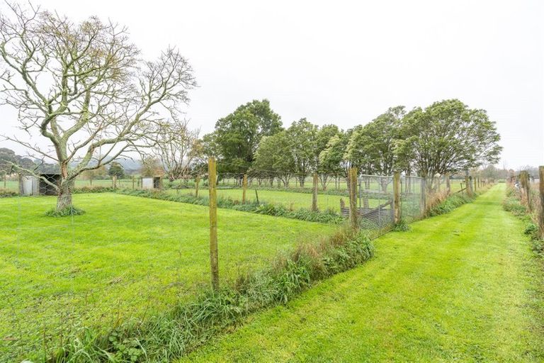 Photo of property in 1461 Te Pahu Road, Karamu, Hamilton, 3285