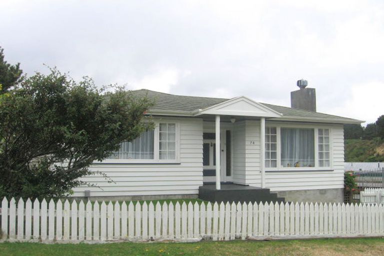 Photo of property in 74 Melrose Road, Southgate, Wellington, 6023