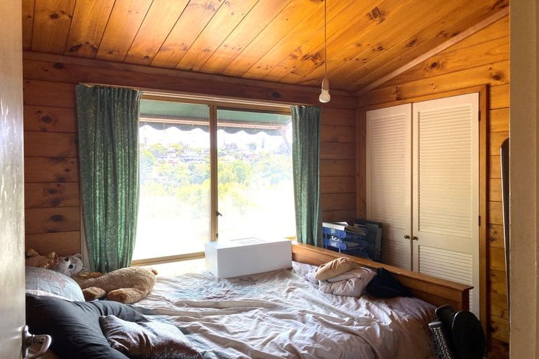 Photo of property in 43 Cheriton Road, Mellons Bay, Auckland, 2014