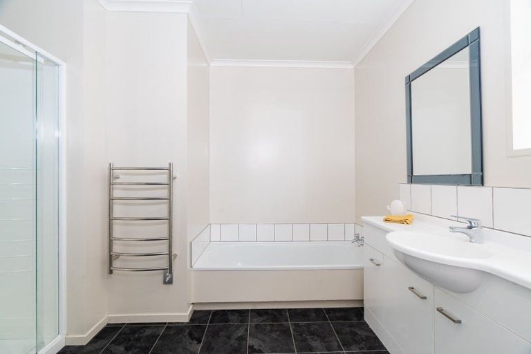 Photo of property in 21 Severn Street, Mosgiel, 9024