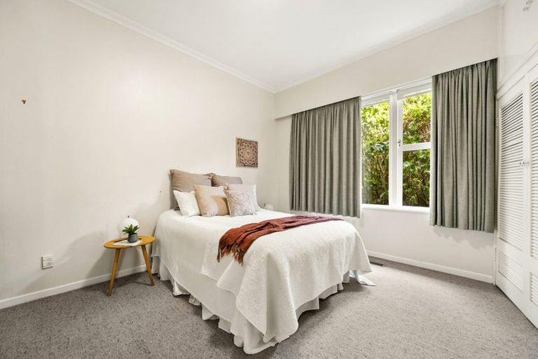 Photo of property in 4 Rimu Road, Kelburn, Wellington, 6012