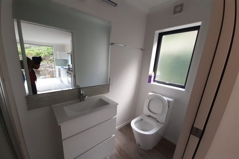 Photo of property in 31 Percy Dyett Drive, Karori, Wellington, 6012