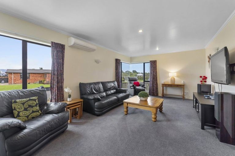 Photo of property in 24 Millhaven Place, Otaki, 5512