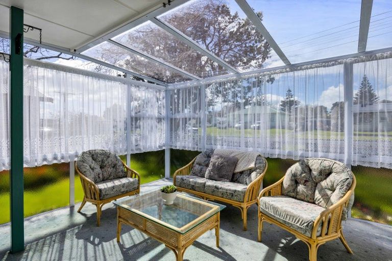 Photo of property in 75 Domett Street, Waitara, 4320