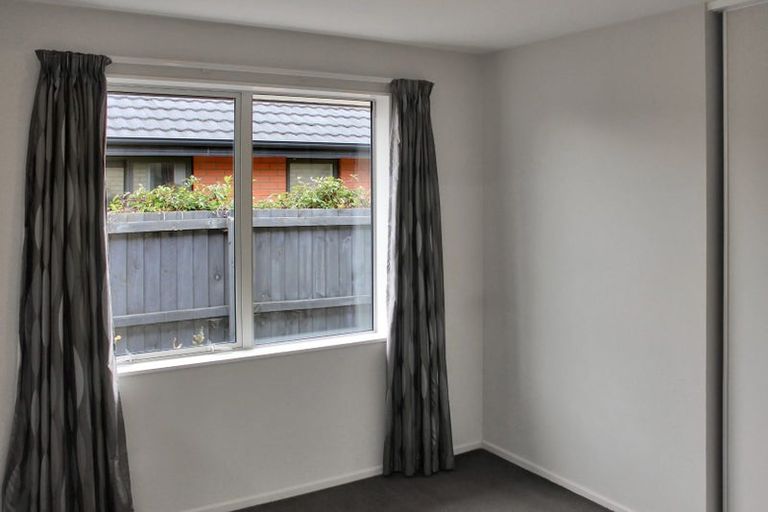 Photo of property in 5 Taggart Place, Sockburn, Christchurch, 8042