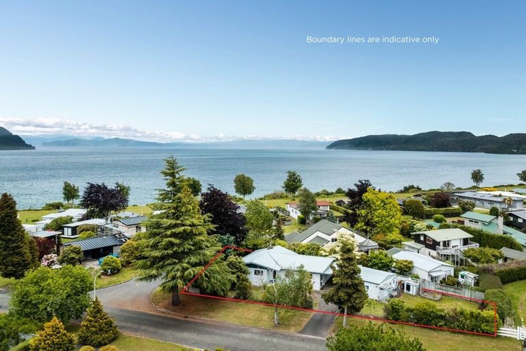Photo of property in 1 Nisbet Terrace, Kinloch, Taupo, 3377