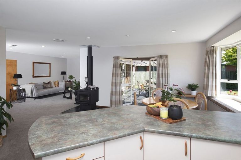 Photo of property in 13 Oldham Place, Darfield, 7510