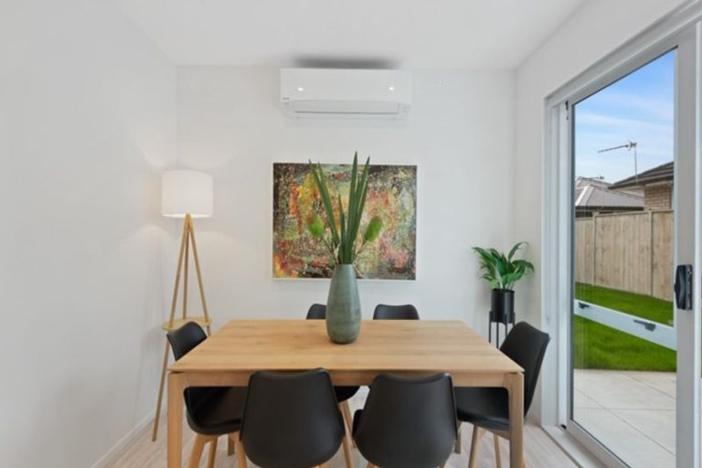 Photo of property in 23 Waituarua Drive, Takanini, 2112