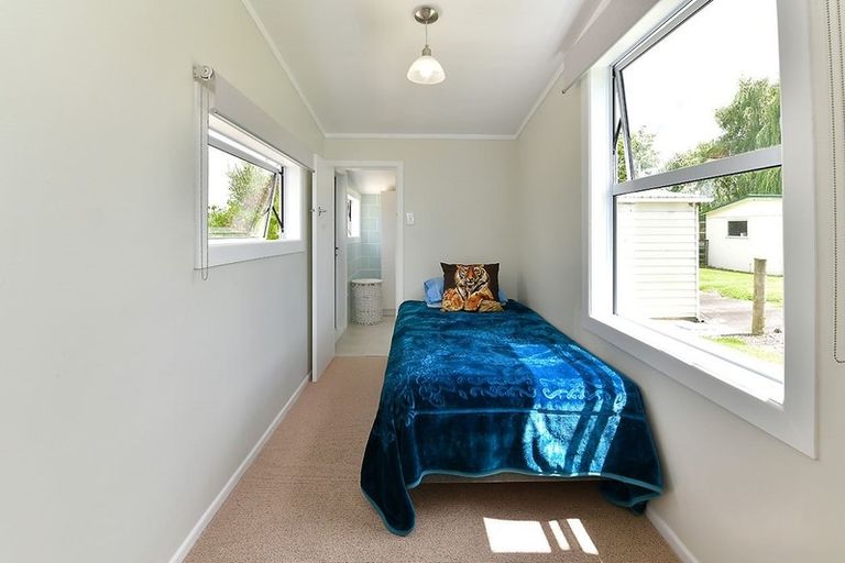 Photo of property in 333 South Head Road, South Head, Helensville, 0874