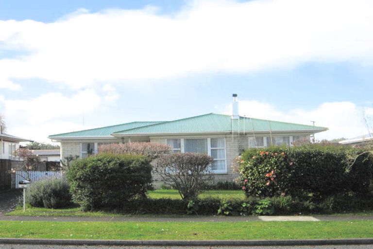Photo of property in 33 Meadow Park Crescent, Tikipunga, Whangarei, 0112