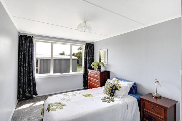 Photo of property in 48 Dryden Street, Milton, 9220