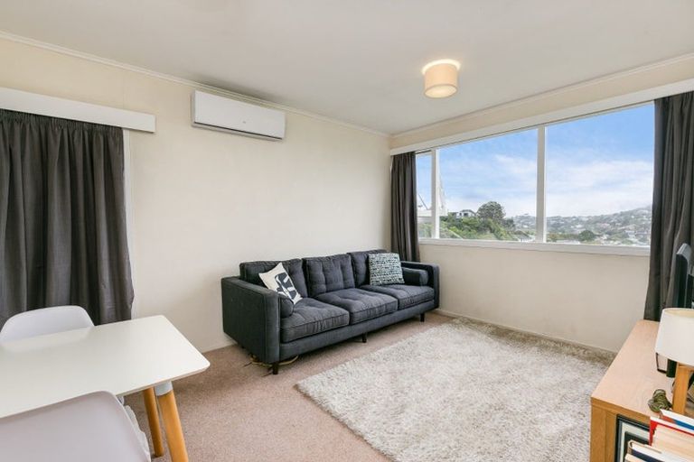 Photo of property in 2/67 Fox Street, Ngaio, Wellington, 6035