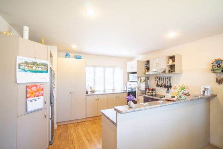 Photo of property in 24 Lancewood Lane, Roslyn, Palmerston North, 4414