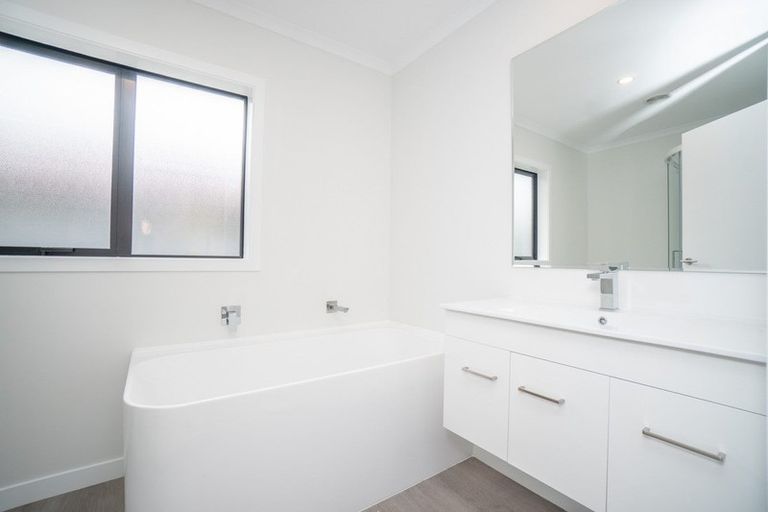 Photo of property in 112d Monrad Street, Highbury, Palmerston North, 4412