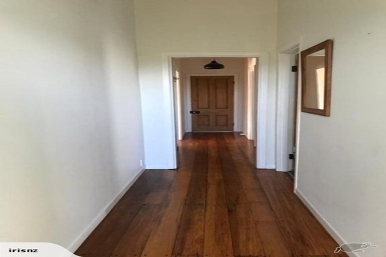 Photo of property in 53a Ferry Road, Martinborough, 5711