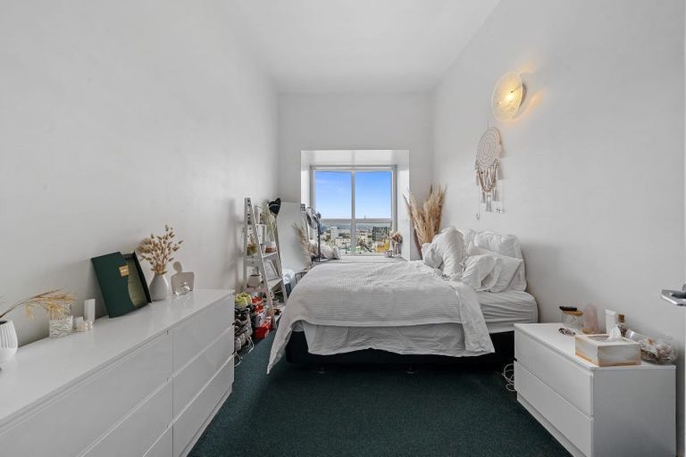 Photo of property in Qba Apartments, 51 Webb Street, Mount Cook, Wellington, 6011