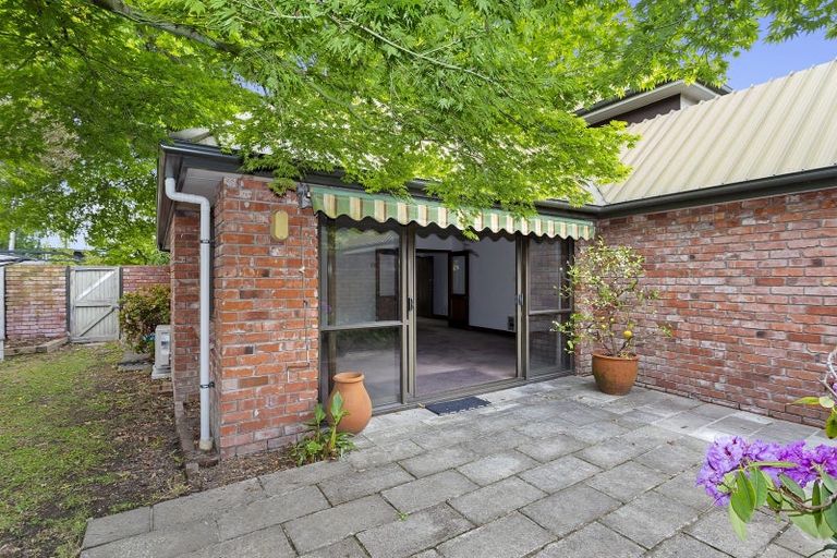 Photo of property in 1/43 Wairarapa Terrace, Merivale, Christchurch, 8014