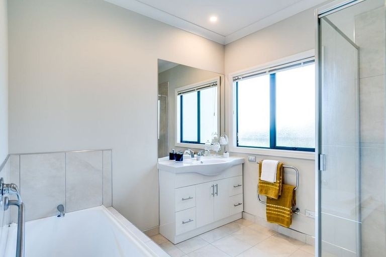 Photo of property in 23 Pacific Avenue, Poraiti, Napier, 4112