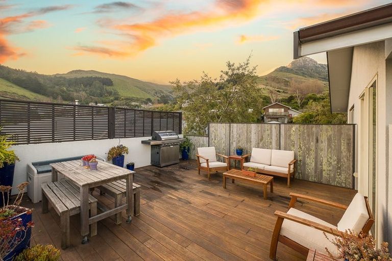 Photo of property in 2 Harbour View Terrace, Cass Bay, Lyttelton, 8082