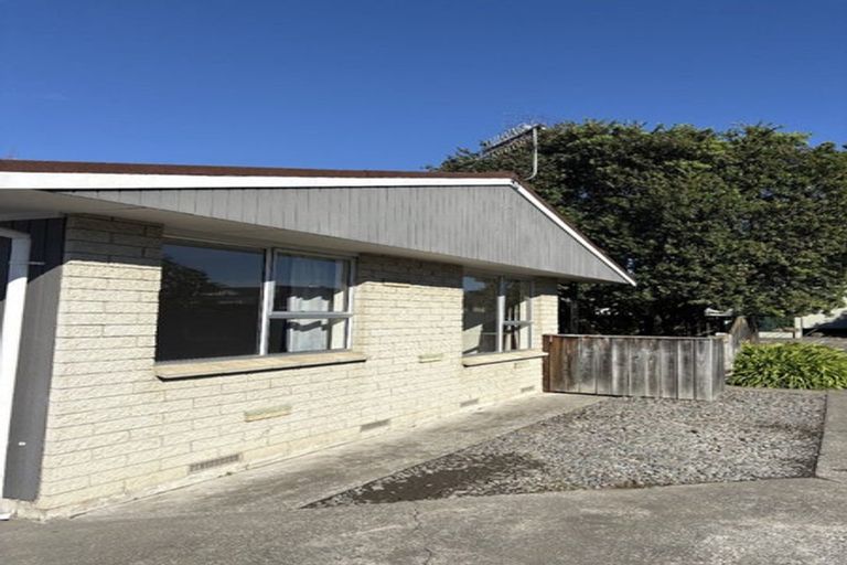 Photo of property in 1/606 Heretaunga Street East, Parkvale, Hastings, 4122