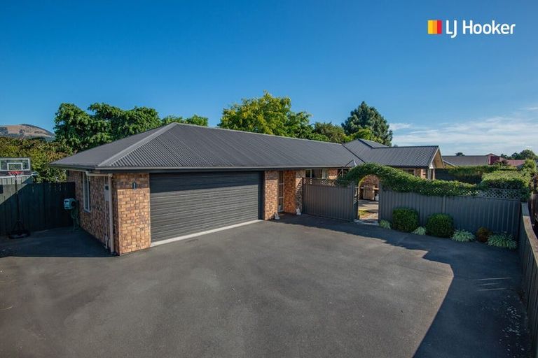 Photo of property in 1 Watt Street, Mosgiel, 9024
