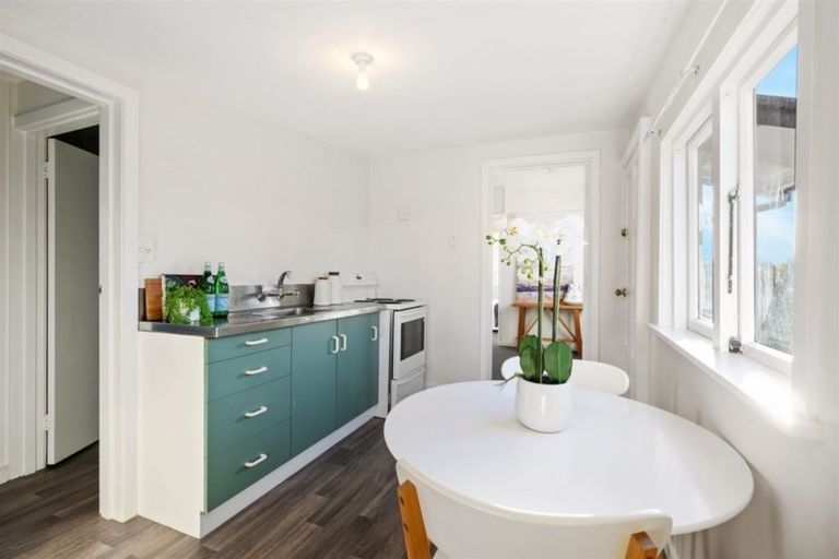 Photo of property in 6 Badger Street, Parklands, Christchurch, 8083