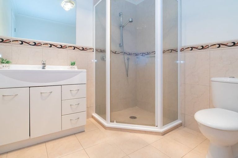 Photo of property in 229 Alec Craig Way, Gulf Harbour, Whangaparaoa, 0930