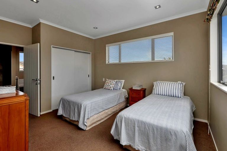 Photo of property in 5 Lanyard Place, One Tree Point, 0118