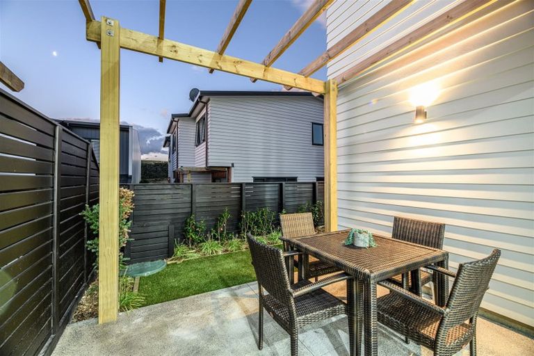 Photo of property in 36 Bight Road, Long Bay, Auckland, 0630