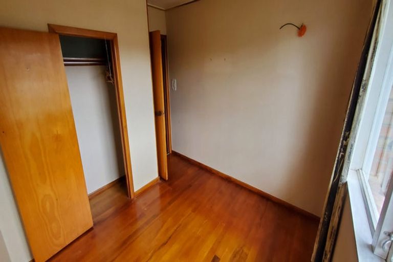 Photo of property in 71 Marlborough Avenue, Glenfield, Auckland, 0629