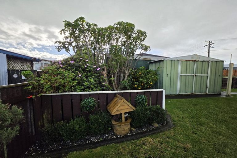 Photo of property in 150 Cornfoot Street, Castlecliff, Whanganui, 4501