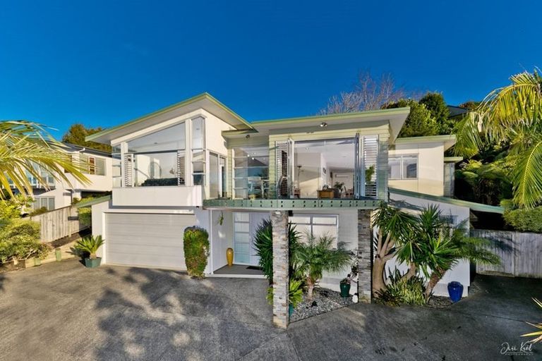 Photo of property in 51 Bannings Way, Hobsonville, Auckland, 0618