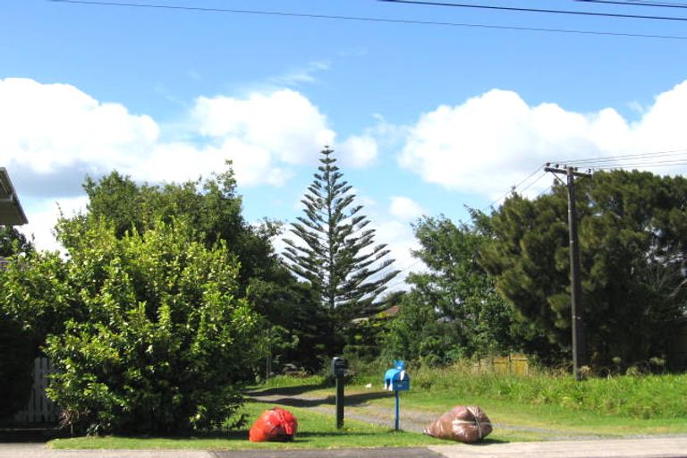 Photo of property in 8 Gordon Avenue, Milford, Auckland, 0620
