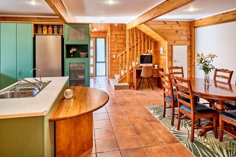 Photo of property in 19 The Masthead, Whitby, Porirua, 5024