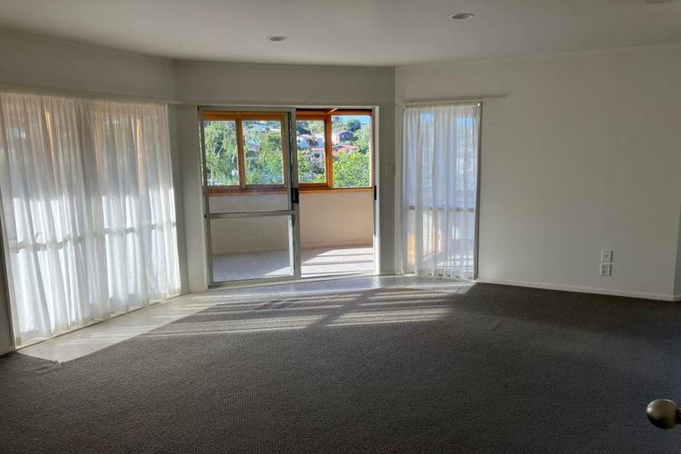 Photo of property in 8 Greenridge Court, Glenfield, Auckland, 0629