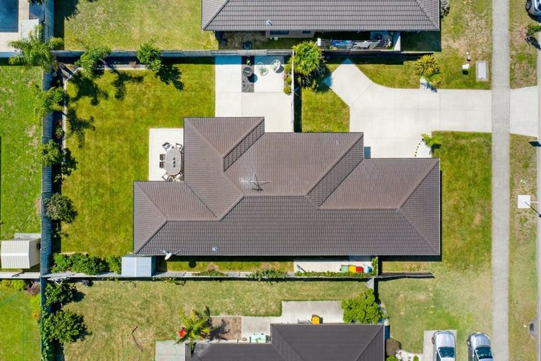 Photo of property in 174 Doncaster Drive, Papamoa Beach, Papamoa, 3118