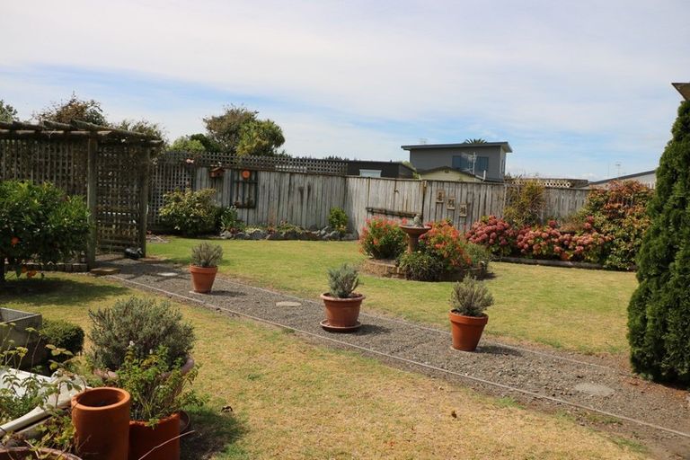 Photo of property in 29 Seabury Avenue, Foxton Beach, Foxton, 4815