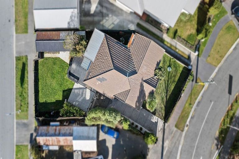 Photo of property in 186 Stapletons Road, Richmond, Christchurch, 8013