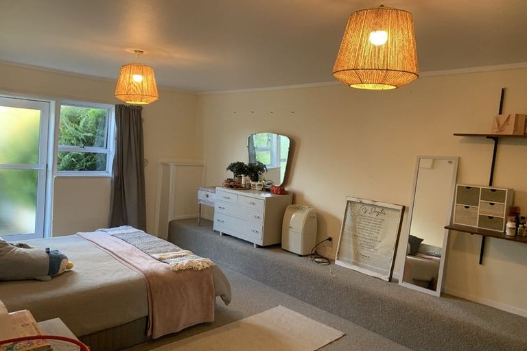 Photo of property in 1/18 Newhaven Terrace, Mairangi Bay, Auckland, 0630